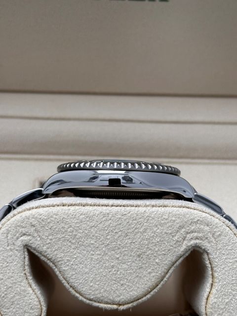 Rolex Yacht-Master 268622 Image 4